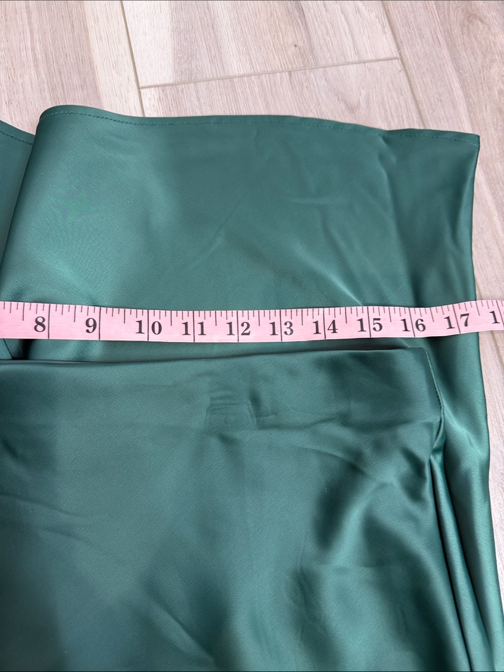 Rachel Zoe New York satin green flowy midi skirt size 8 - Picture 5 of 6
